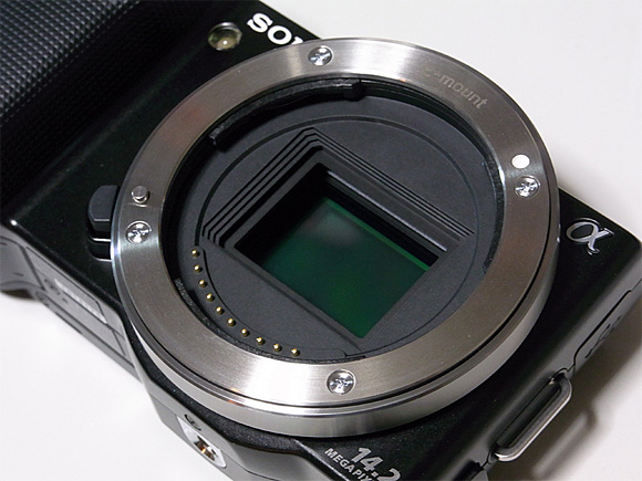 ソニー デジタル一眼カメラα NEX-5D