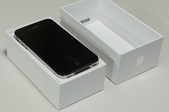 Apple iPhone 4