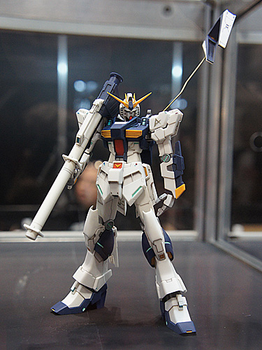 1/144 RX-93 νガンダム（R.C.BERG & studio RECKLESS）