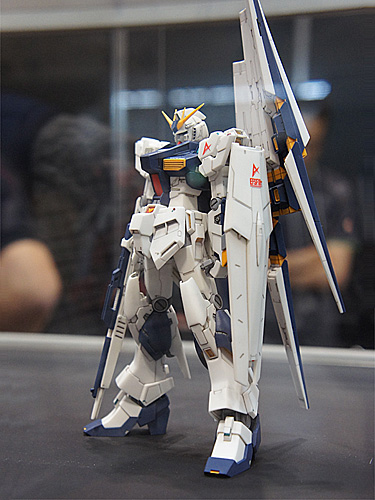 1/144 RX-93 νガンダム（R.C.BERG & studio RECKLESS）