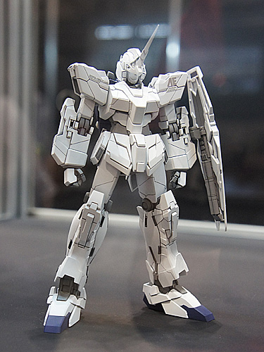 1/144 RX-0 ユニコーンガンダム ユニコーンモード（R.C.BERG & studio RECKLESS）