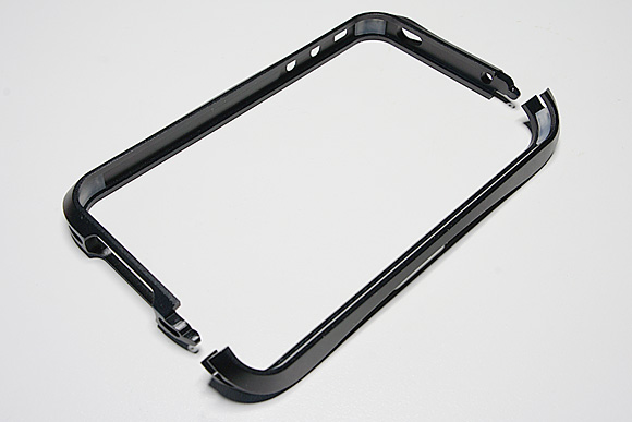 CLEAVE ALUMINIUM BUMPER for iPhone4（メテオブラック）