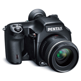 デジタル一眼の進化系。ナノ一眼「PENTAX Q」体験イベント：PENTAX 645D