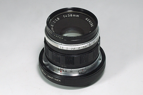 ペンF用レンズ F.Zuiko Auto-S f1.8 38mm