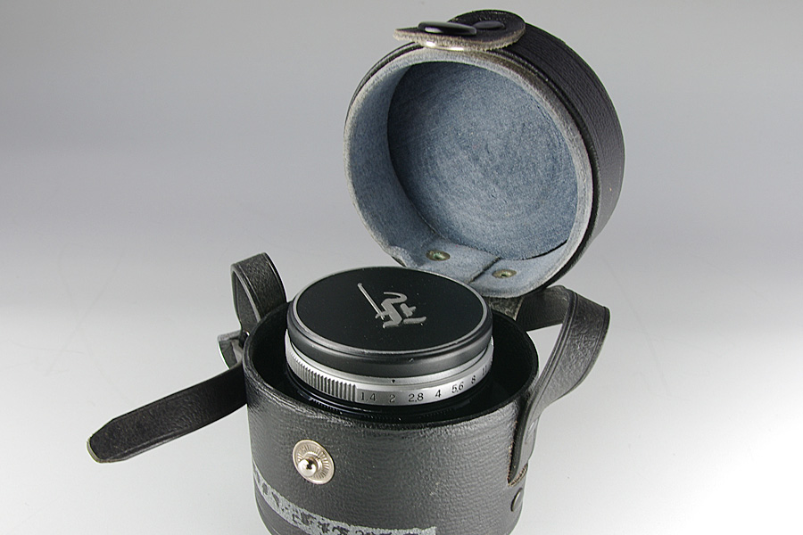 OLYMPUSペンF用レンズ G.Zuiko Auto-S 40mm F1.4（NEX-5用に購入 
