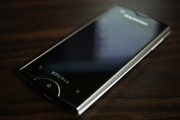 SO-03C Xperia ray