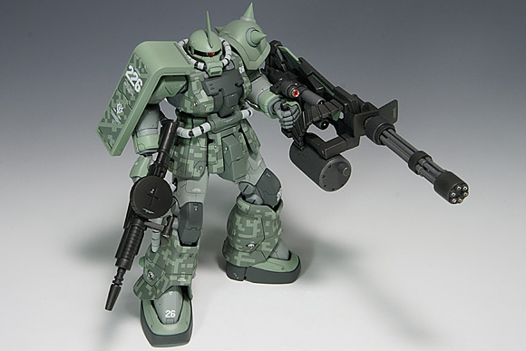 1/144 HGUC ザクII F2